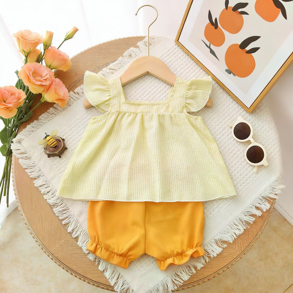 Baby Summer Clothes Bee Embroidery Shorts Set, Infant Square Neck Doll Shirt with Ruffle Pants Two-Piece Set