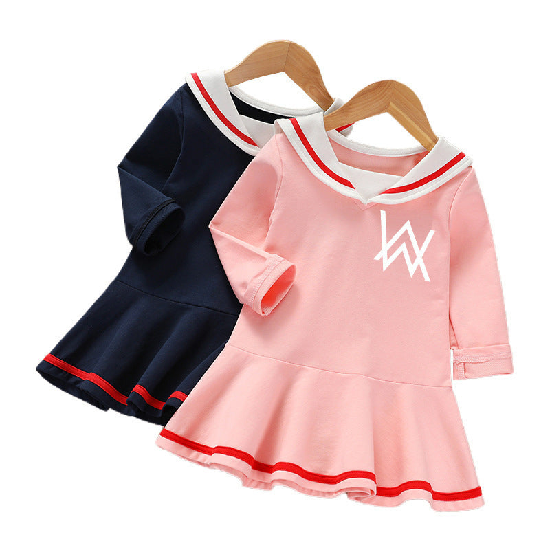 Girl's long sleeved dress for baby