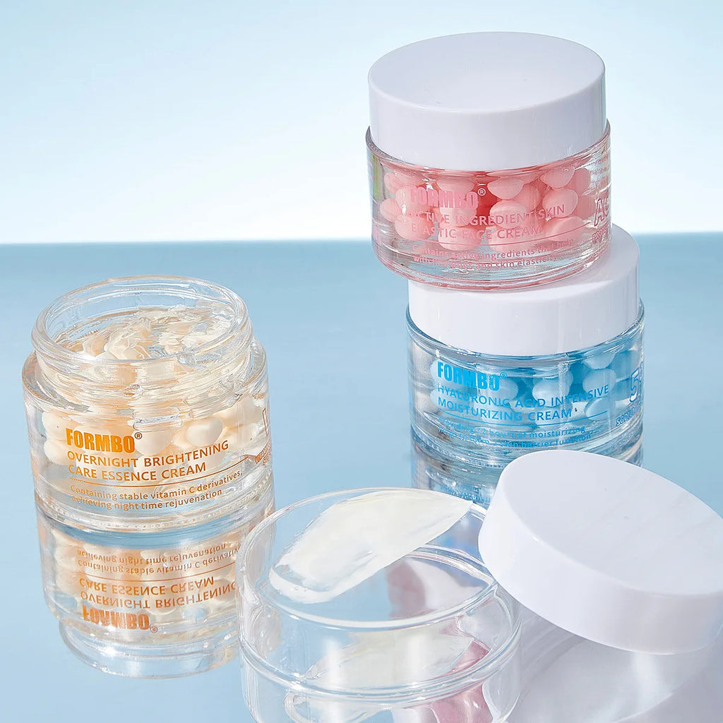 Collagen Protein Moisturizing Facial Cream, Nourishes and Hydrates The Skin, Suitable for All Skin Types